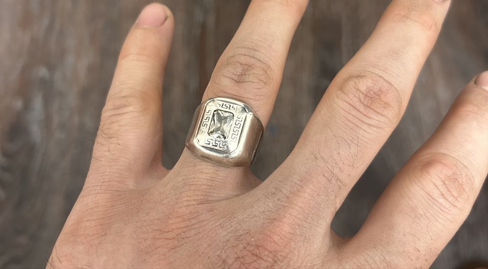 Продам печатка серебро