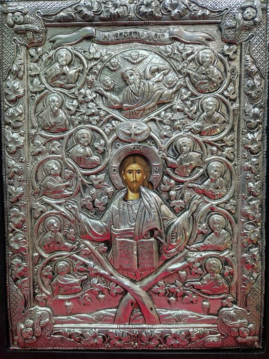 Прекрасна антикварна сребърна икона със сертификат