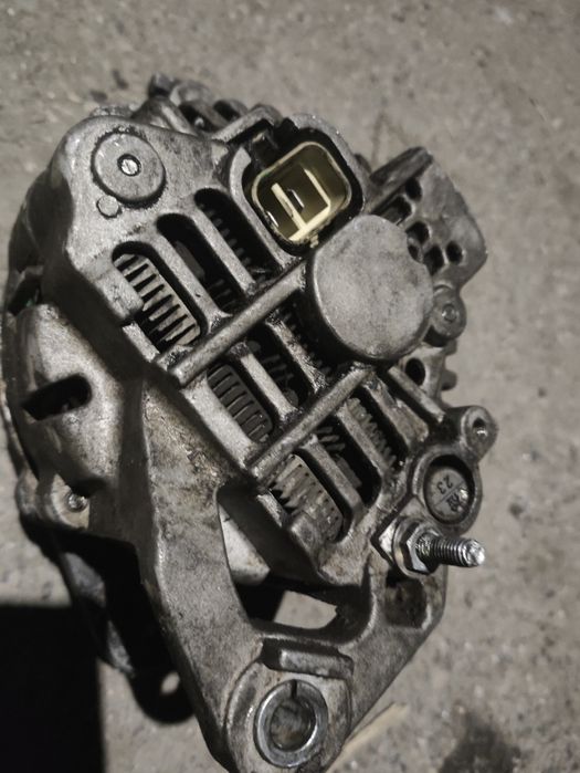 генератор Мицубиси Спейс вагон Галант