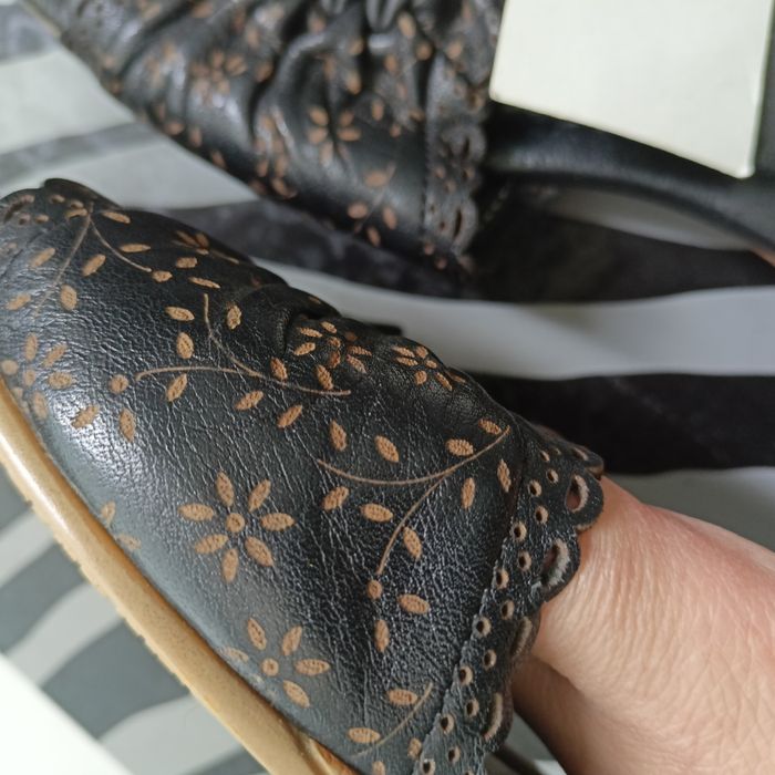 Дамски чехли естествена кожа с етикет