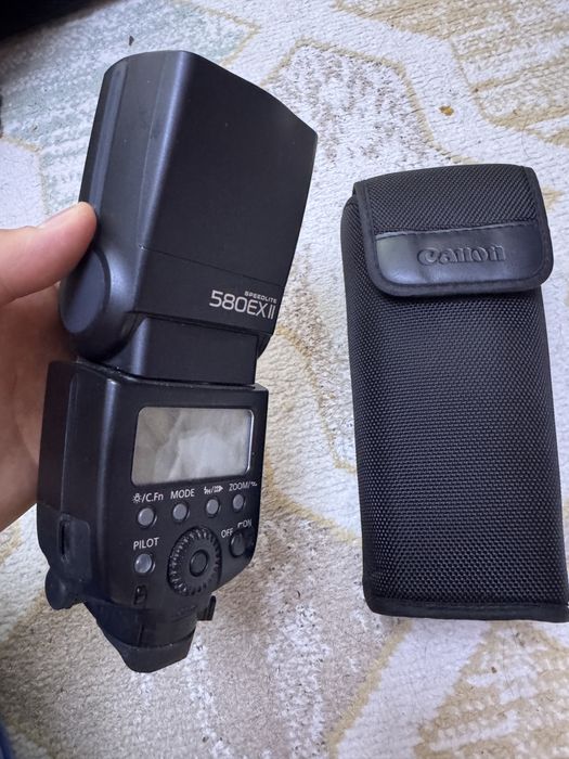 Выспышка canon 585 EX 2