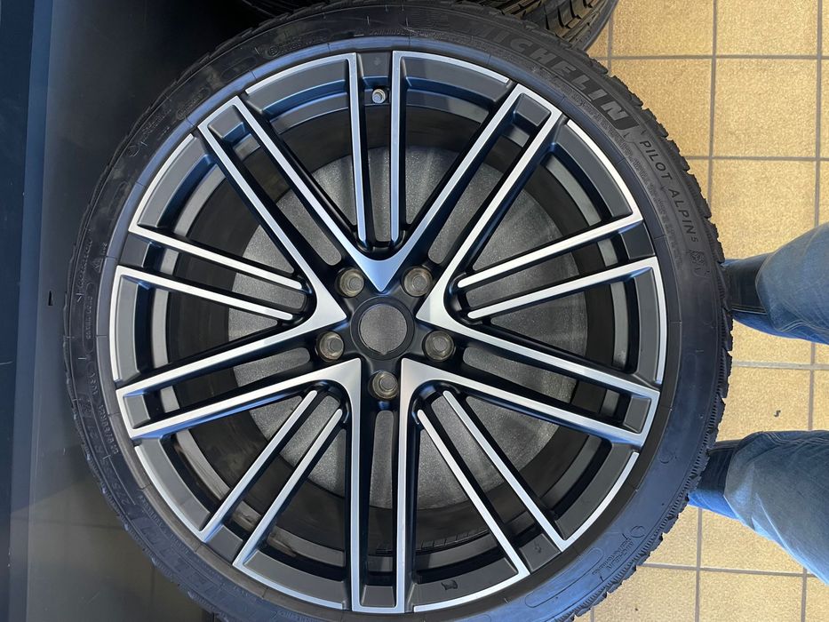 Set complet roti 21" Aston Martin