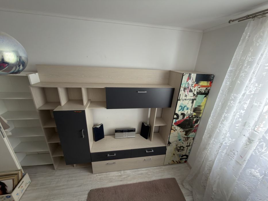 Mobila de camera/dormitor