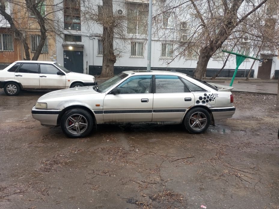 Продам мазду 626