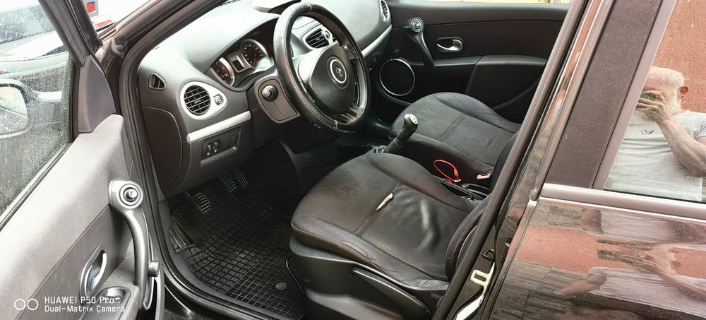 Renault clio 3 2007г 1.5dci климатик