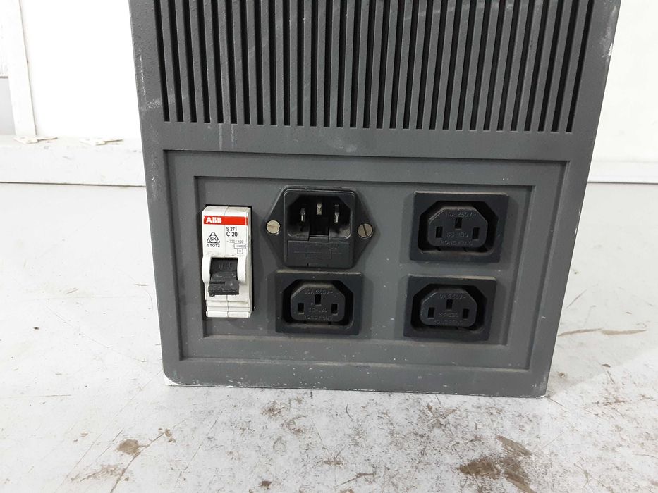 UPS   устройство