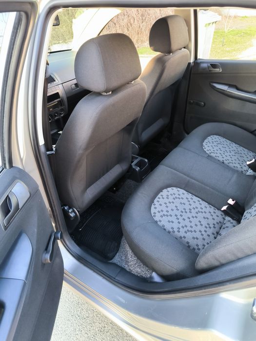 Skoda Fabia 1.2 HTP an 2007