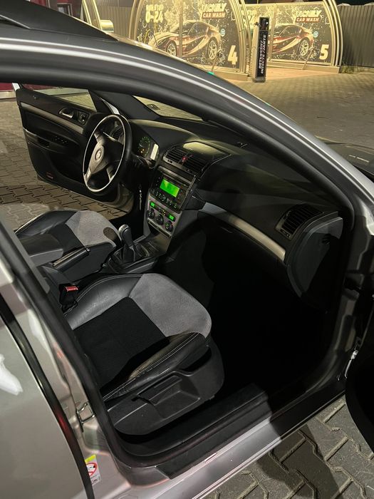 Vând skoda 2 vrs