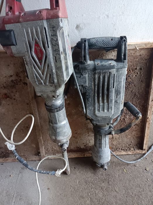 Отбойник сотилади