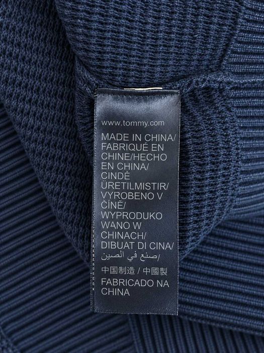 Pulover Tommy Hilfiger din bumbac – bleumarin – Mărimea M