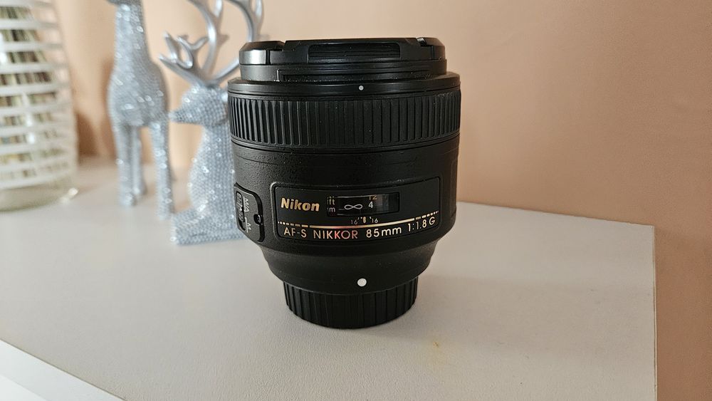 Продам объектив Nikon