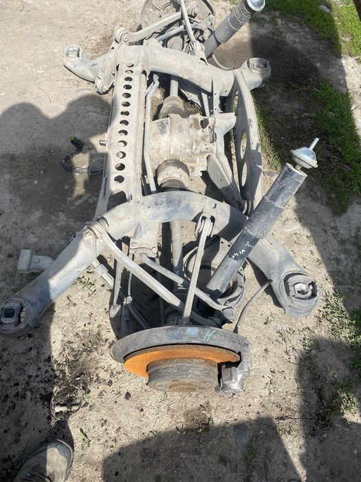 Запчасти на мерс 140