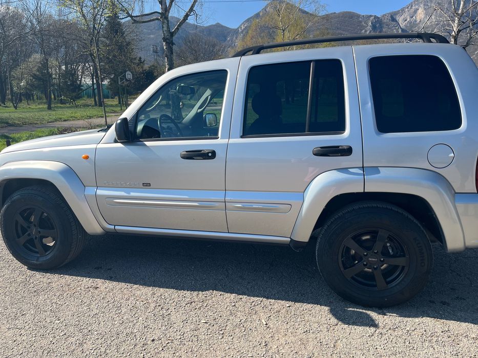Jeep Cherokee 2.5 CRD