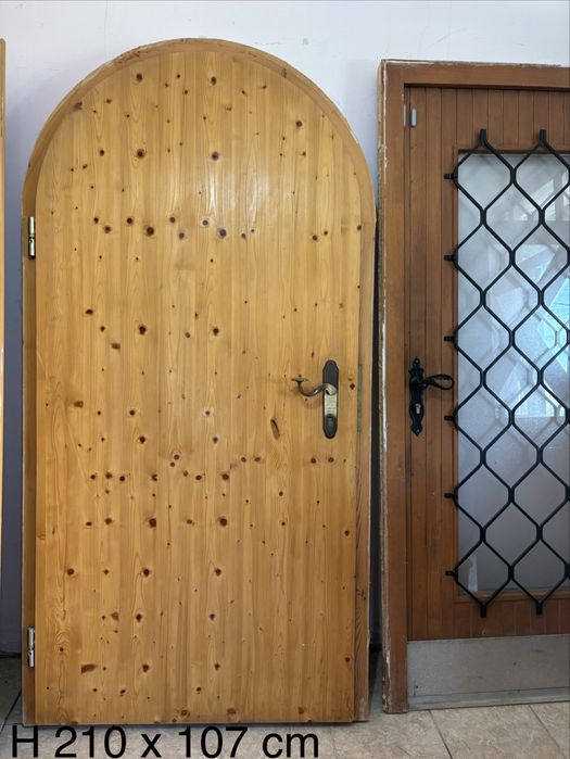 Usi exterior/interior/ pentru terasa lemn masiv