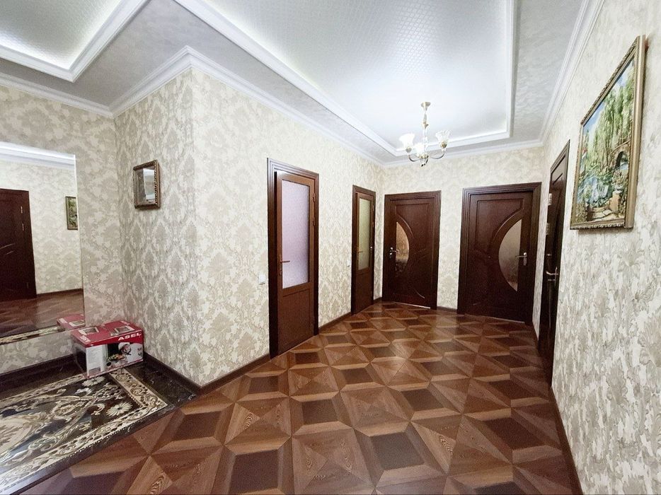 Продается 3х комнатная без глухих 3 этаже