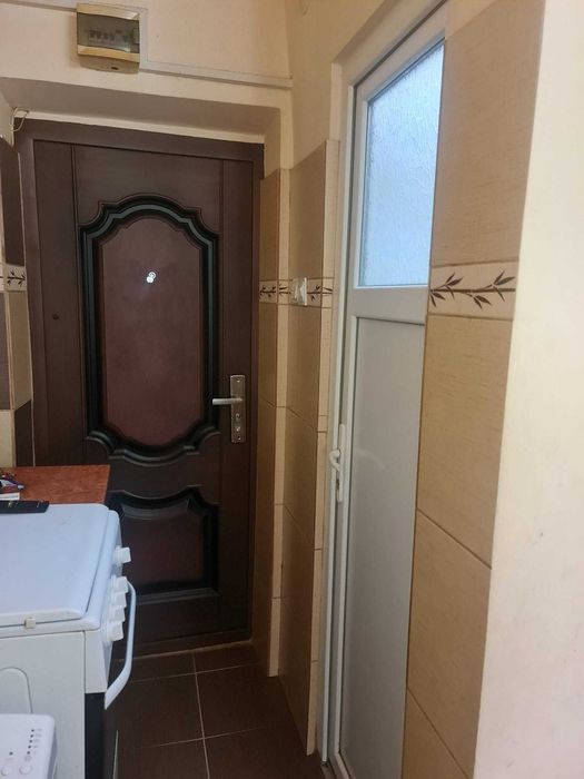 Vând Garsonieră confort 3