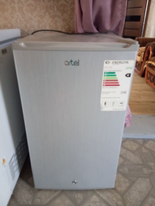 Холодильник маленький