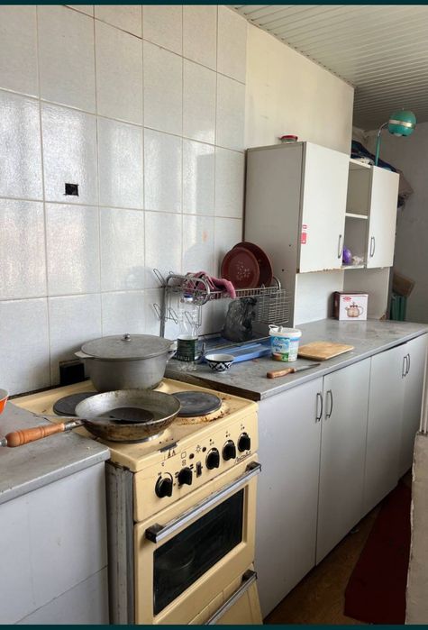 Kvartira Chorsu  Faqat 1ta bola