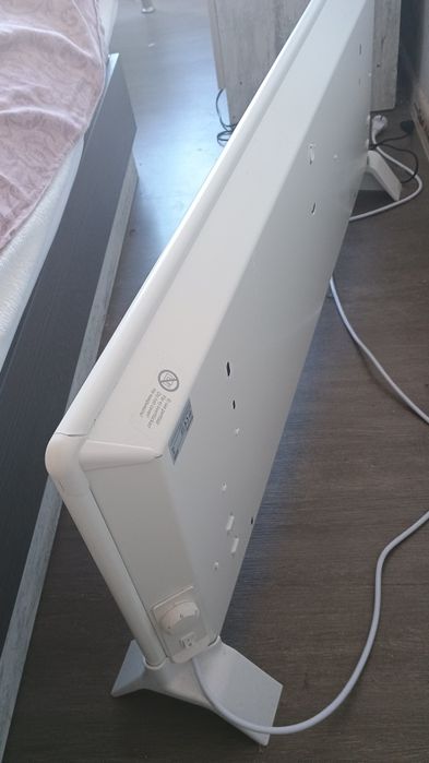 Електрически конвектор ENSTO Beta15-MP, С механичен термостат и крачет