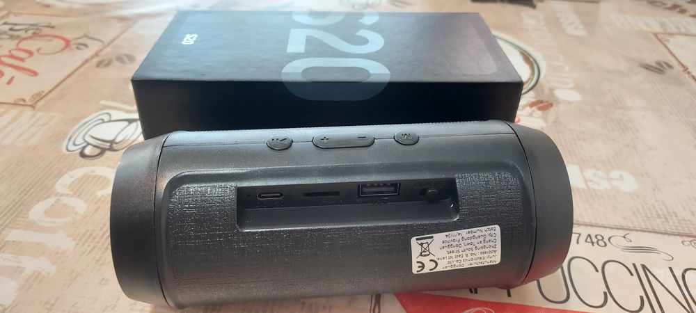 Топ цена-Като нов Телефон Samsung Galaxy S20 8GB/128GB+подарък  колонка блутут