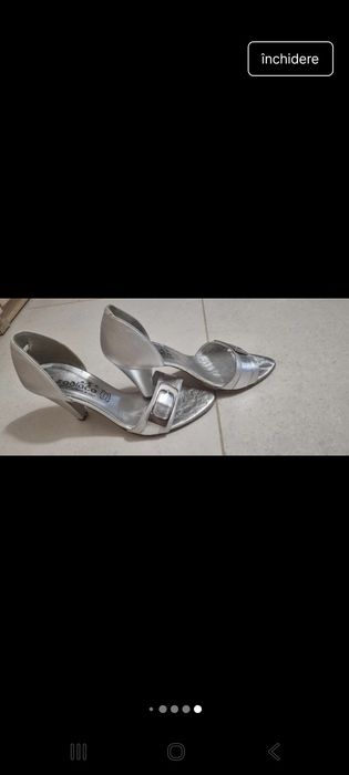 Vand sandale marimea 38