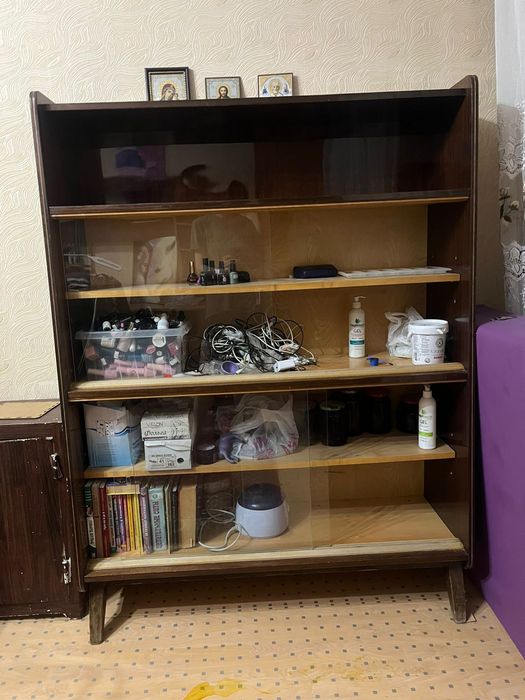 Продам два Серванта ССР