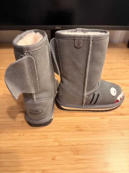 Ghete copii EMU Australia model rechin, marimea 24