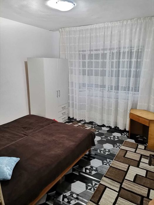 Apartament de inchiriat