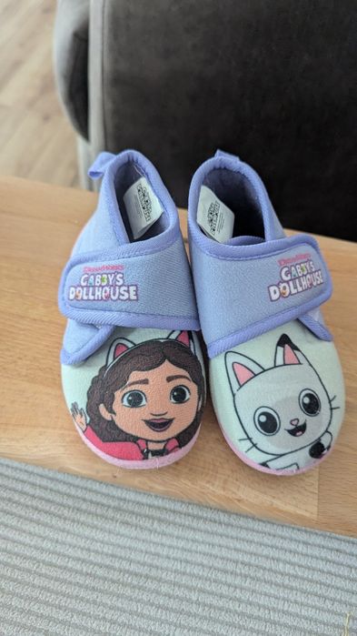 Papuci casa, mărimea 25. Gabby