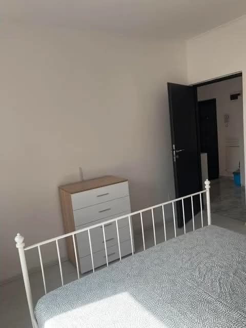 Inchiriez Apartament 2 Camere