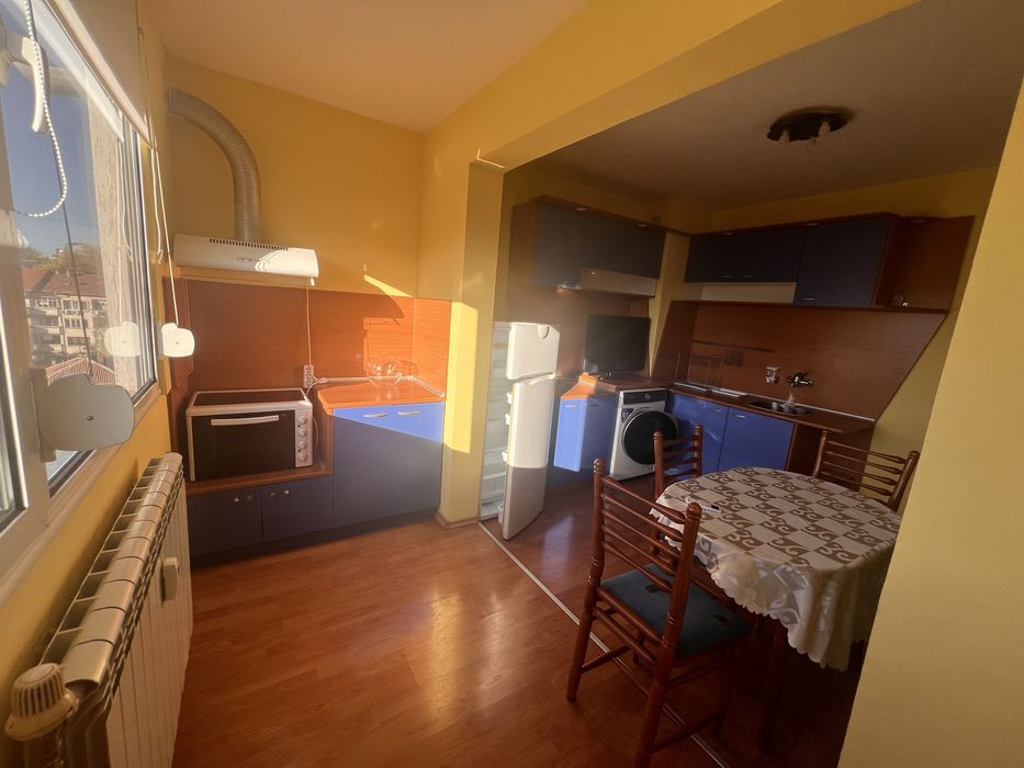 Дава се под наем Едностаен апартамент в Плевен, Мара Денчева - 40 кв.м за 255 € - Снимка #4