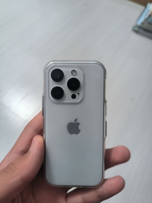 iPhone 16 mini Android