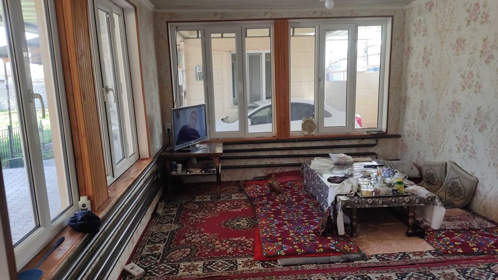 Ховли уй сотилади