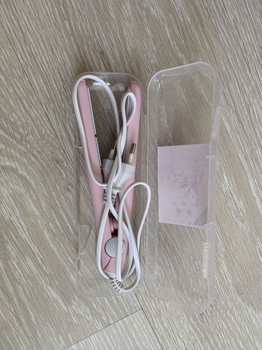 Мини-утюжок,розового цвета