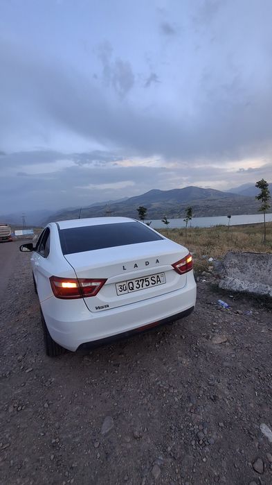 Lada vesta sotiladi