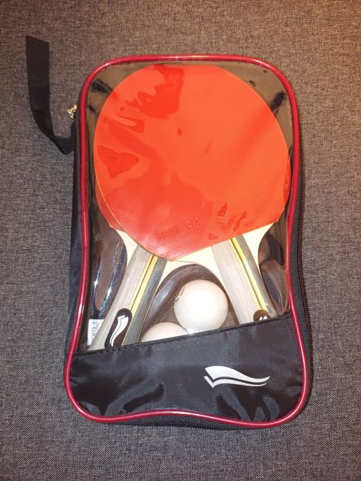 Piese Rummy și Set Ping Pong