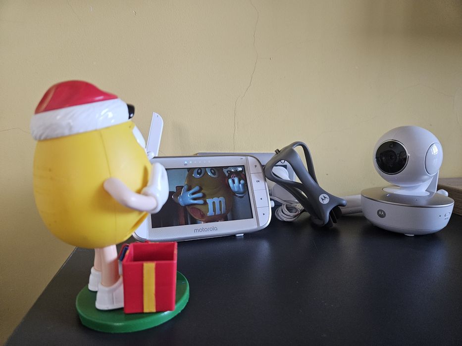 Видео Бебефон Motorola MBP855 Connect