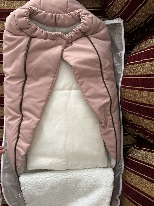 Продам конверт для девочки