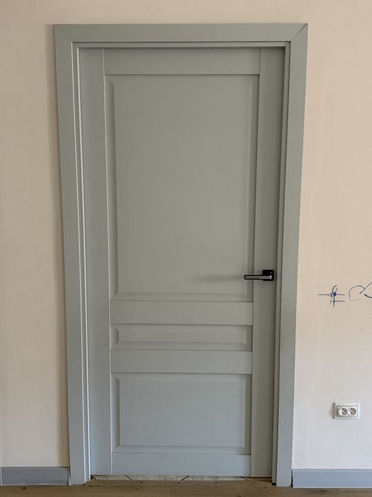 Продаются двери б/у 5 шт