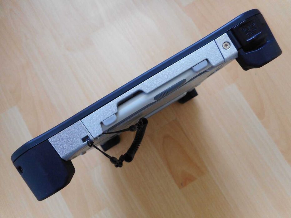 Tableta Panasonic FZ-G1 Intel i5-4310u 128GB SSD Touchscreen Full HD