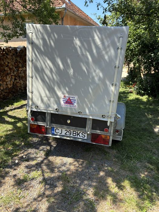 Remorca Saris 1000 kg.