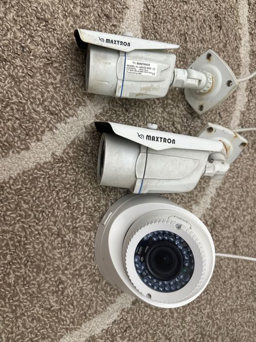 Продам комплект для видеонаблюдения