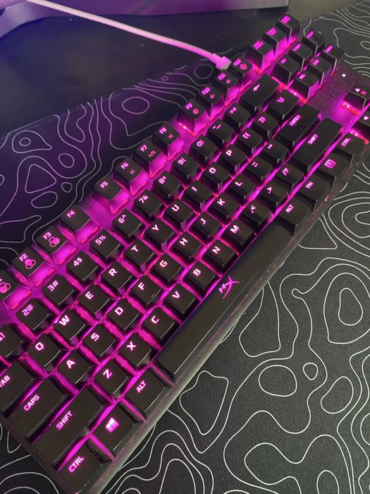 Продам клавиатуру HyperX
