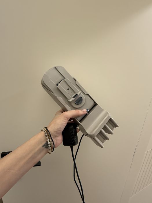 Безкабелна прахосмукачка Philips