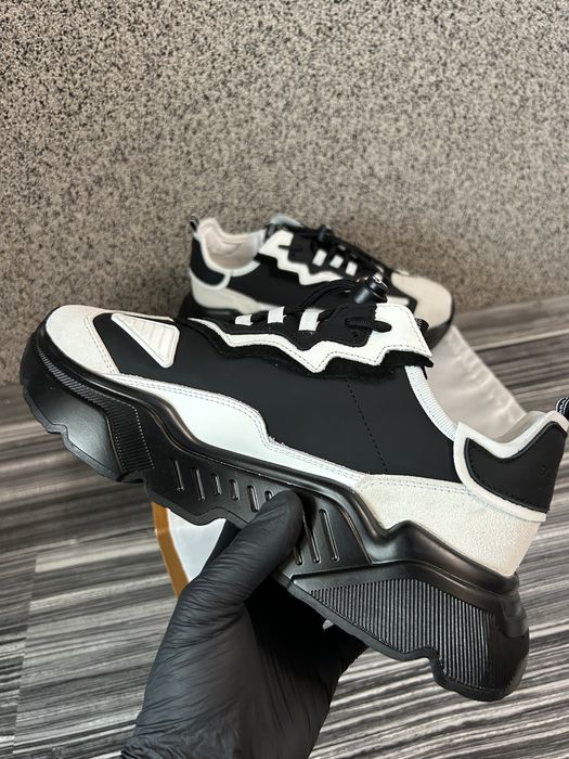 Adidasi Dolce & Gabanna - model rar Daymaster mărimea 42 – 650 Ron