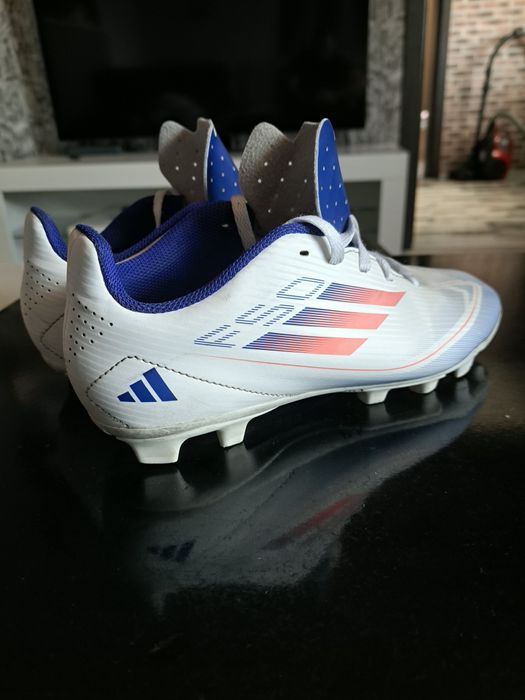 Детски Бутонки Adidas F50 37.5