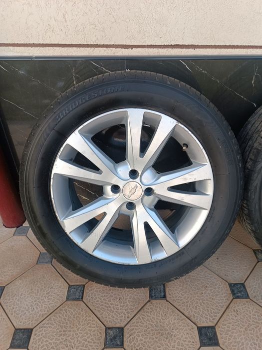 Kaptiva Diska Balon 225 55 R17 Holati Yaxshi Ayibi Yoq Srochna