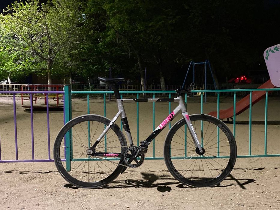 Liberty fixed gear