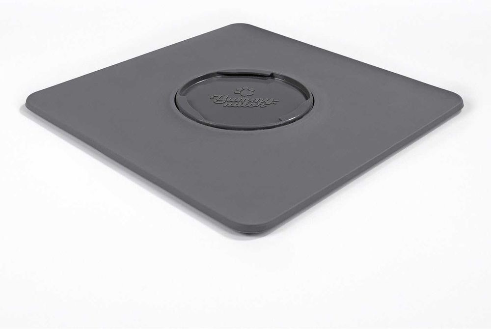 Купа и неплъзгаща се подложка за кучета и котки Yummynator