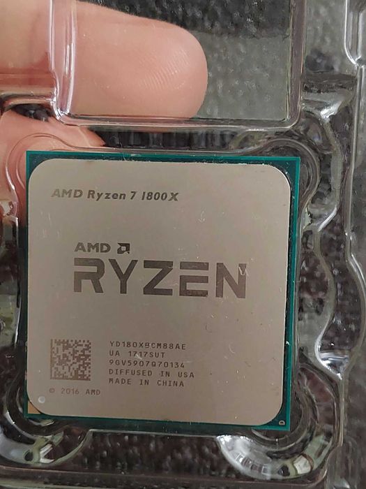 AMD Ryzen 7 1800X, 8-ядрен, АМ4
